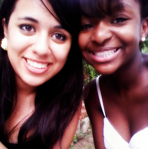 Erica Fuentes Photo 37