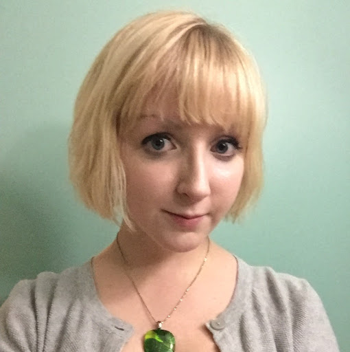 Stephanie Petersen Photo 13