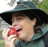 Laurie Miller Photo 24