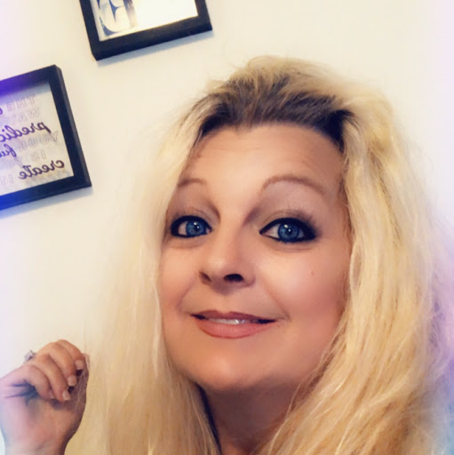 Jacqueline Vaughn Photo 35