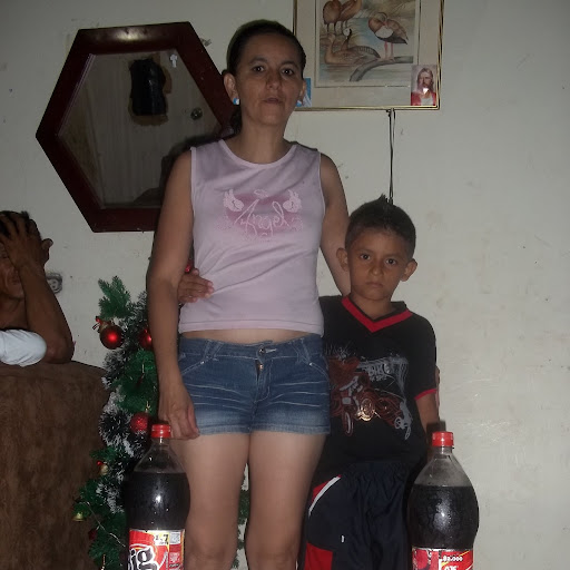 Sandra Herrera Photo 14