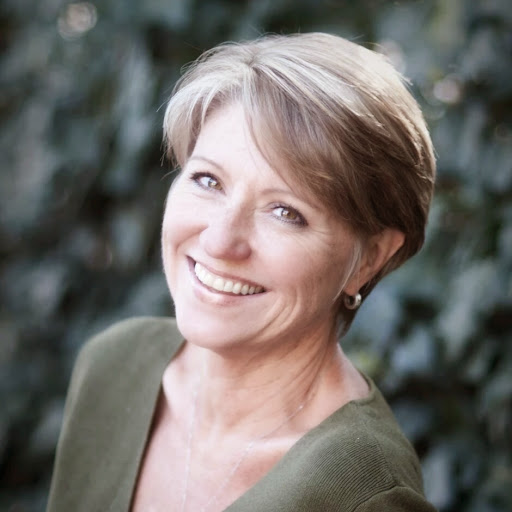 Renee Sullivan Photo 10