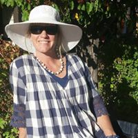 Erin Riddle Photo 16