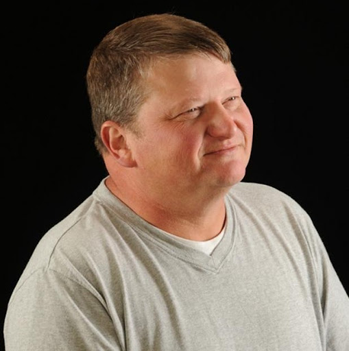 Robert Crews Photo 23