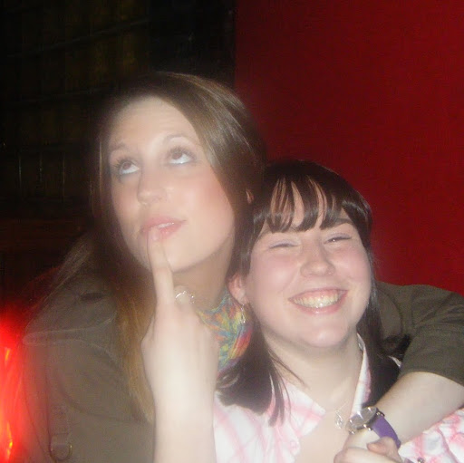 Michelle Mcguinness Photo 26