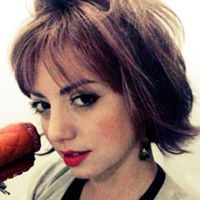 Julia Wills Photo 21