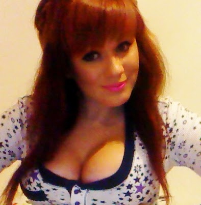 Laura Carruthers Photo 20