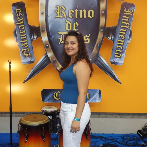 Yessica Hernandez Photo 23