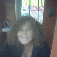 Teresa Crowe Photo 13