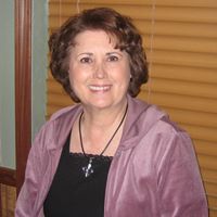 Elaine Lester Photo 28