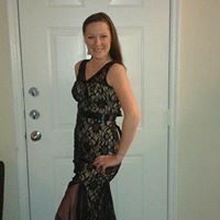 Elizabeth Manis Photo 6