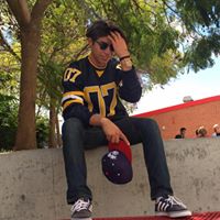 Adam Reyes Photo 5