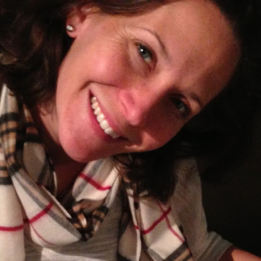 Stephanie Downey Photo 14