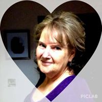 Carolyn Lancaster Photo 33