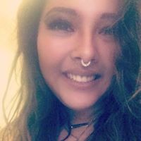 Rebecca Castaneda Photo 17