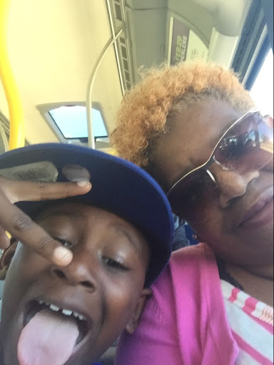 Leslie Jackson Photo 9