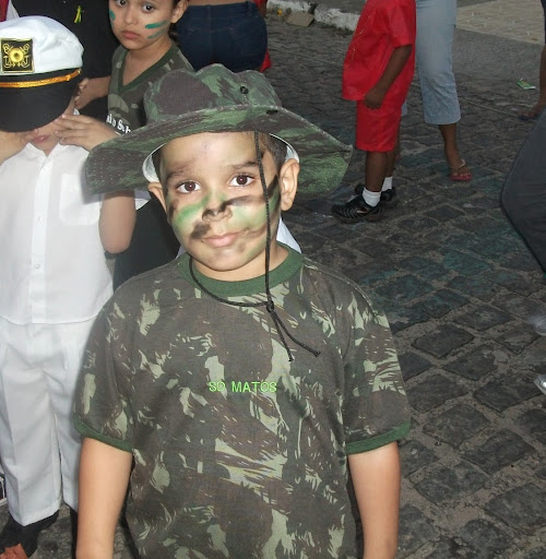 Ronald Gabriel Photo 33