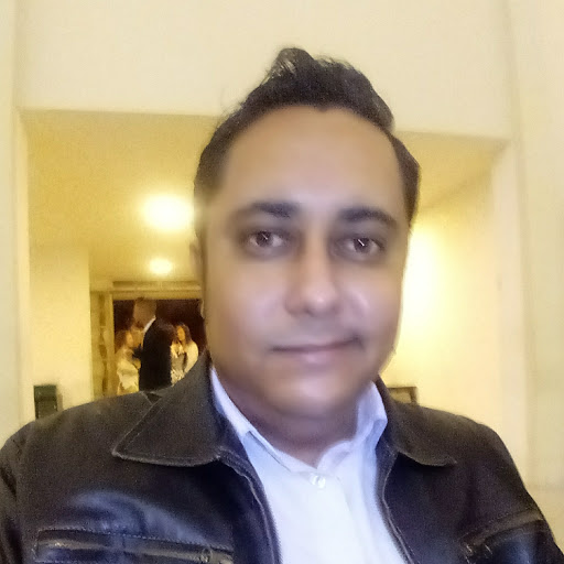 Victor Schneider Photo 16