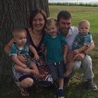 Julie Early Photo 14