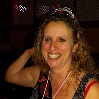 Elizabeth Depalma Photo 20