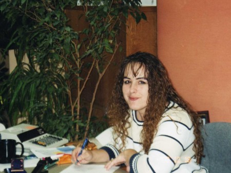 Cindy Andrews Photo 24
