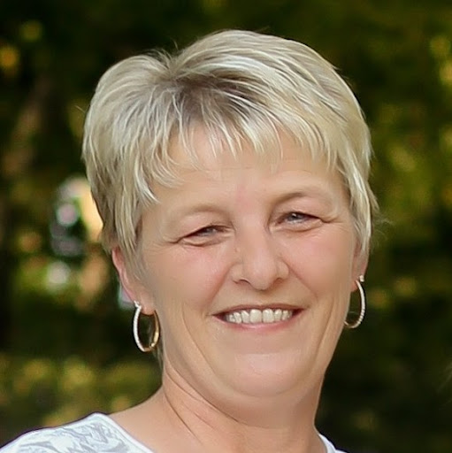 Debra Stubbs Photo 6