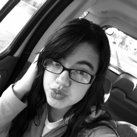 Ana Ramirez Photo 39