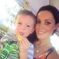 Samantha Bennett Photo 19