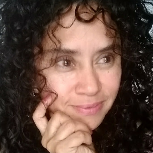 Veronica Rivas Photo 30