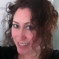 Angela Cummings Photo 10