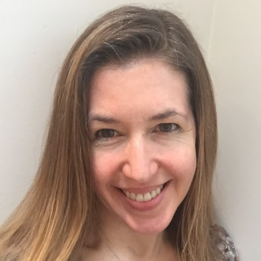 Lisa Slater Photo 17