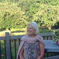 Mary Day Photo 17