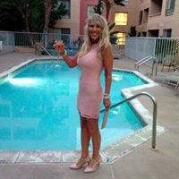 Elizabeth Eide Photo 6