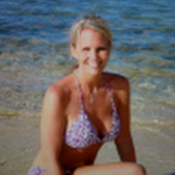 Nicole Young Photo 9