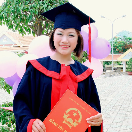 Minh Bui Photo 27