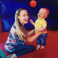 Danielle Pavey Photo 3