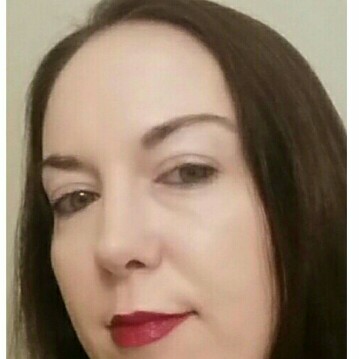 Renee Lewis Photo 28