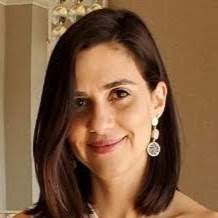 Farnaz Kaighobadi Photo 2