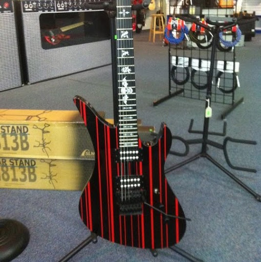 Jesse Powers Photo 10