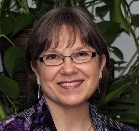 Sue Sheldon Photo 35