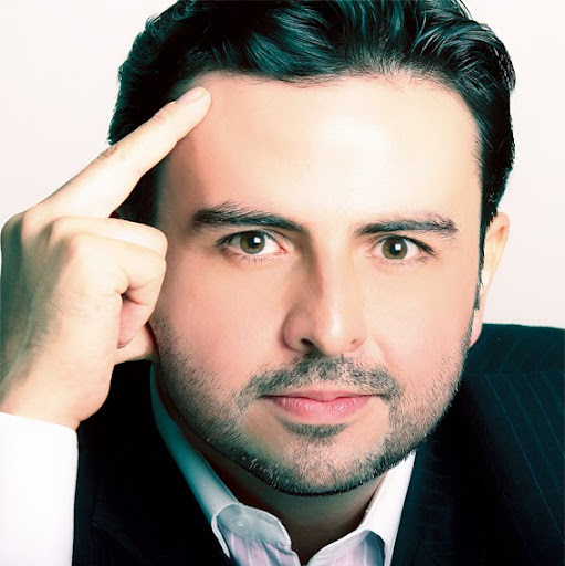 Julian Duran Photo 21