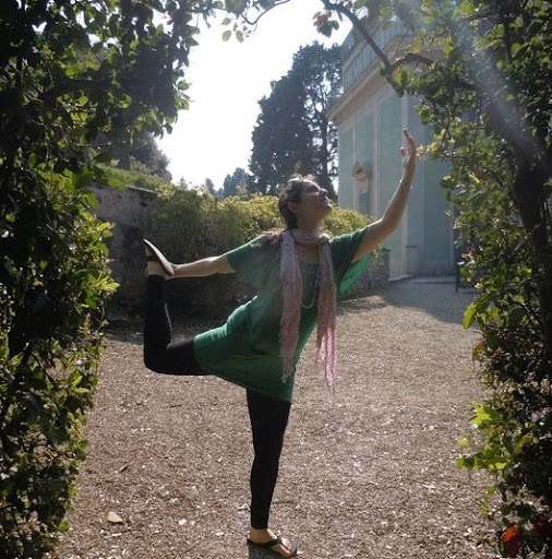 Sarah Robins Photo 9