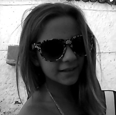 Maria Borrero Photo 15