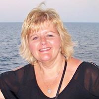 Theresa Sears Photo 16