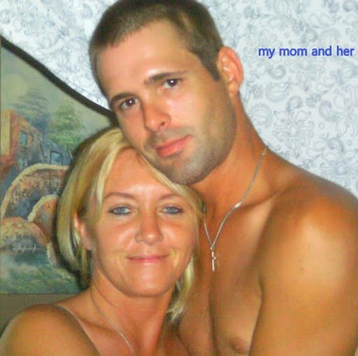 Elizabeth Mcclain Photo 26