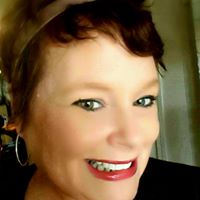 Stephanie Downing Photo 19