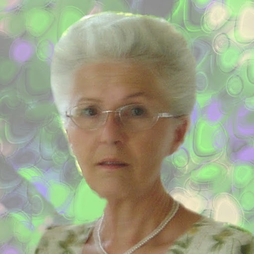 Evelyn Garrett Photo 8