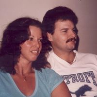 Gloria Watts Photo 20