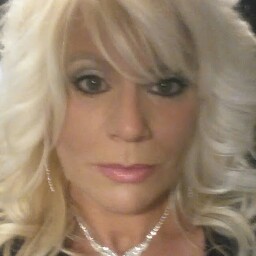Kelly Conrad Photo 9