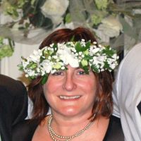 Crystal Hutchinson Photo 22